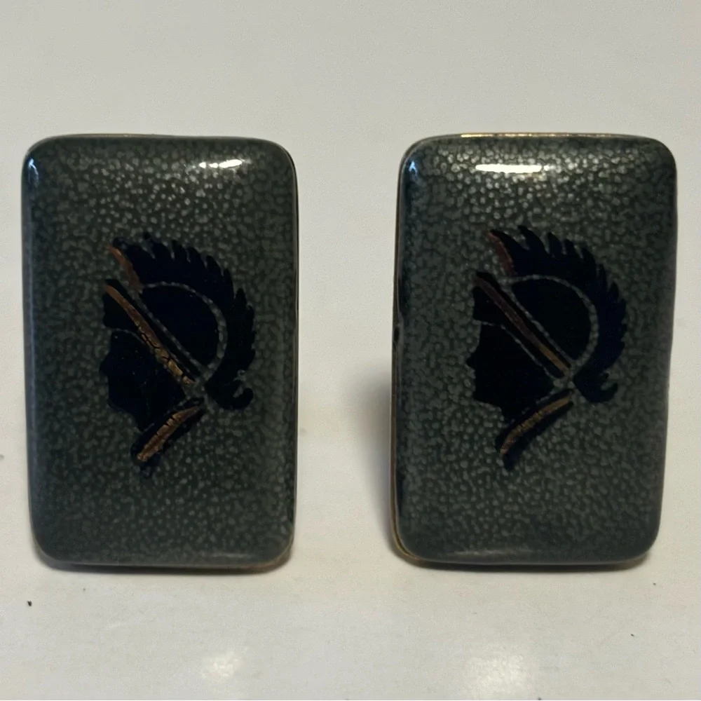 VTG HUGE cufflinks knight Enamel Roman Centurion silhouette 14 kt Evan Eames Era